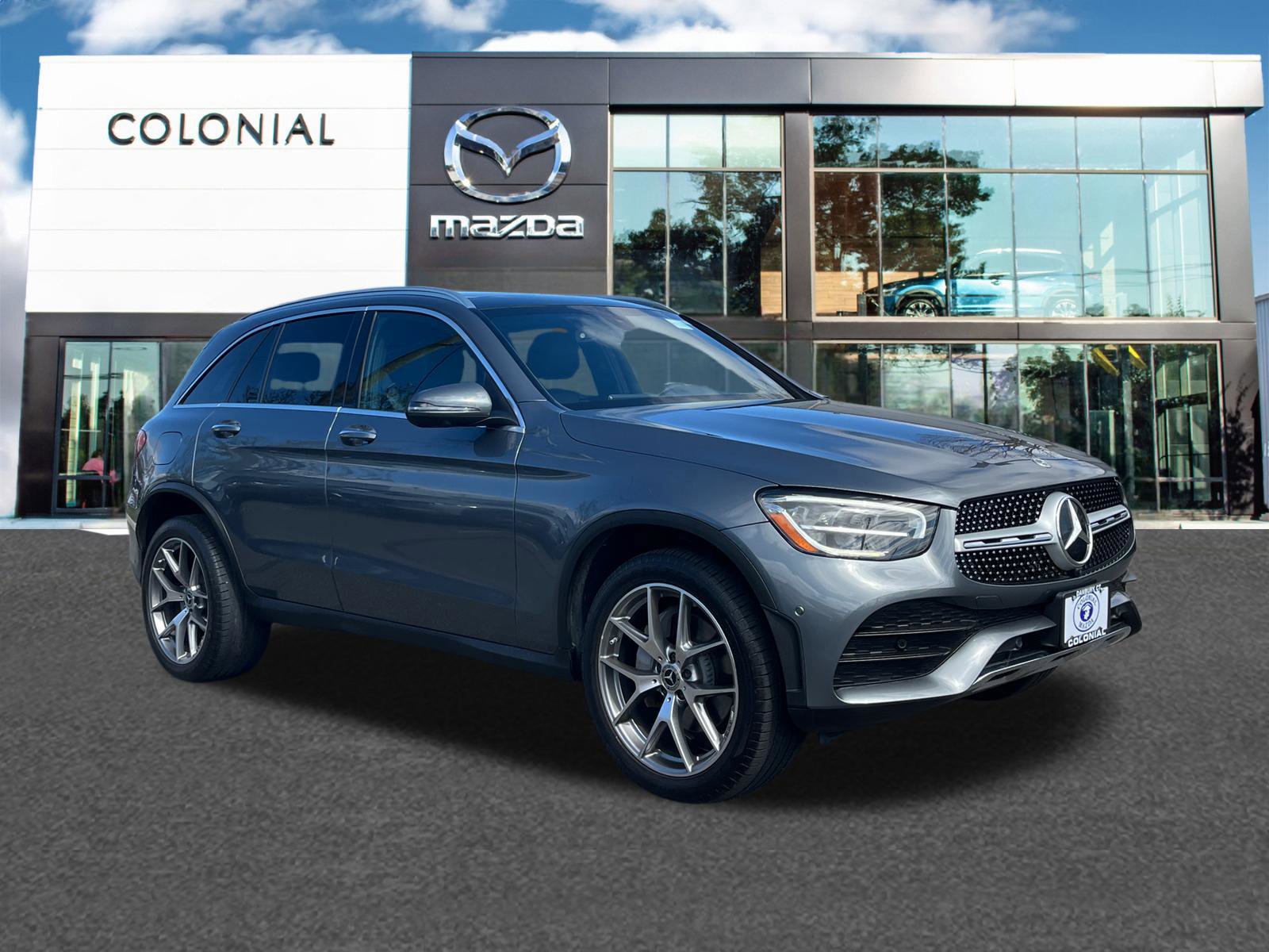 Used 2021 Mercedes-Benz GLC 300 4MATIC image 1