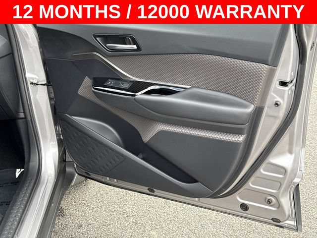 Used 2020 Toyota C-HR Limited FWD image 8