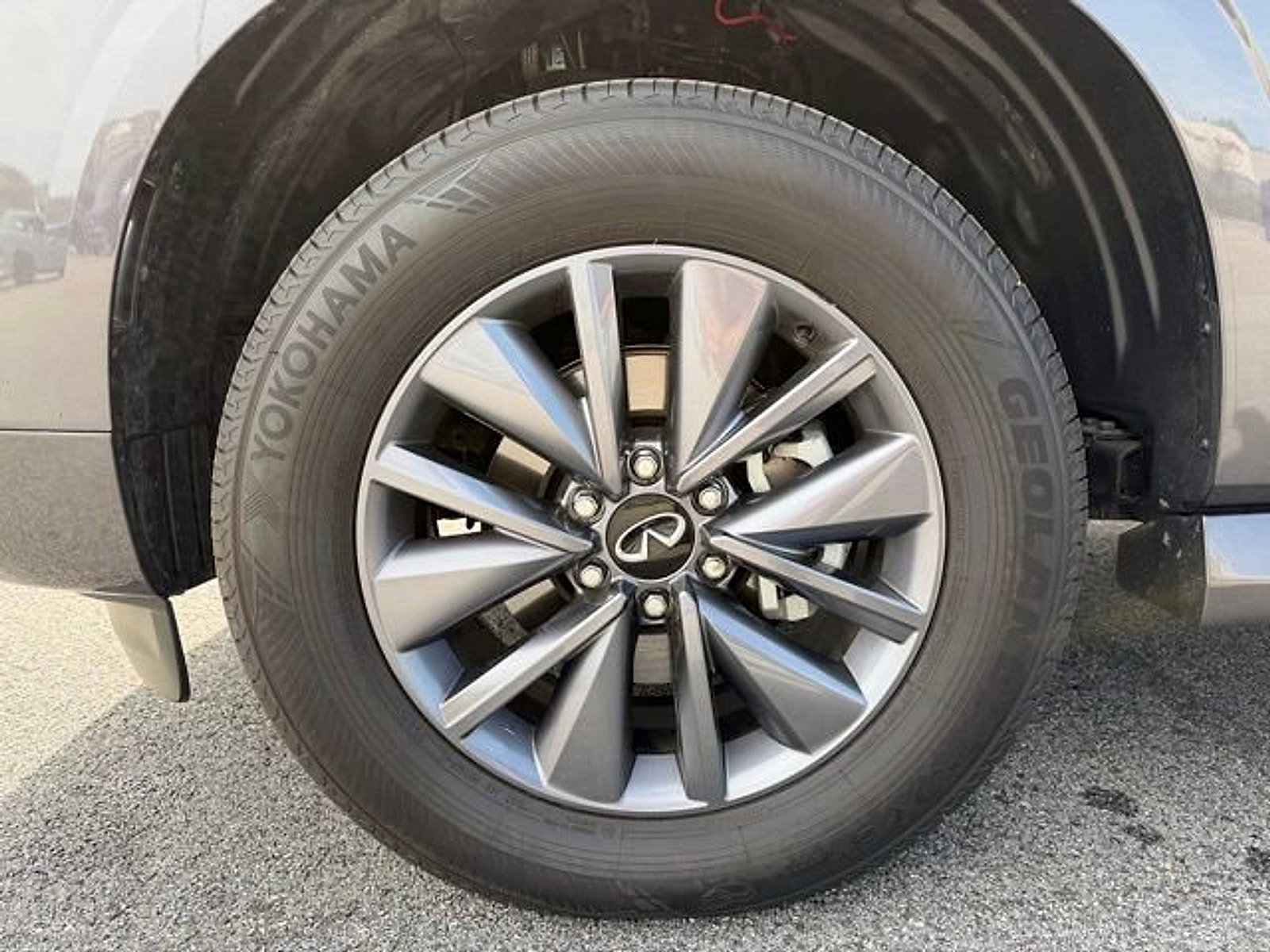 Certified 2026 INFINITI QX80 Pure AWD/4WD image 23