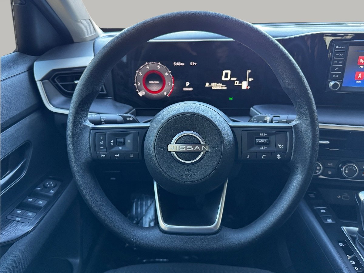 Used 2025 Nissan Kicks S AWD/4WD image 22