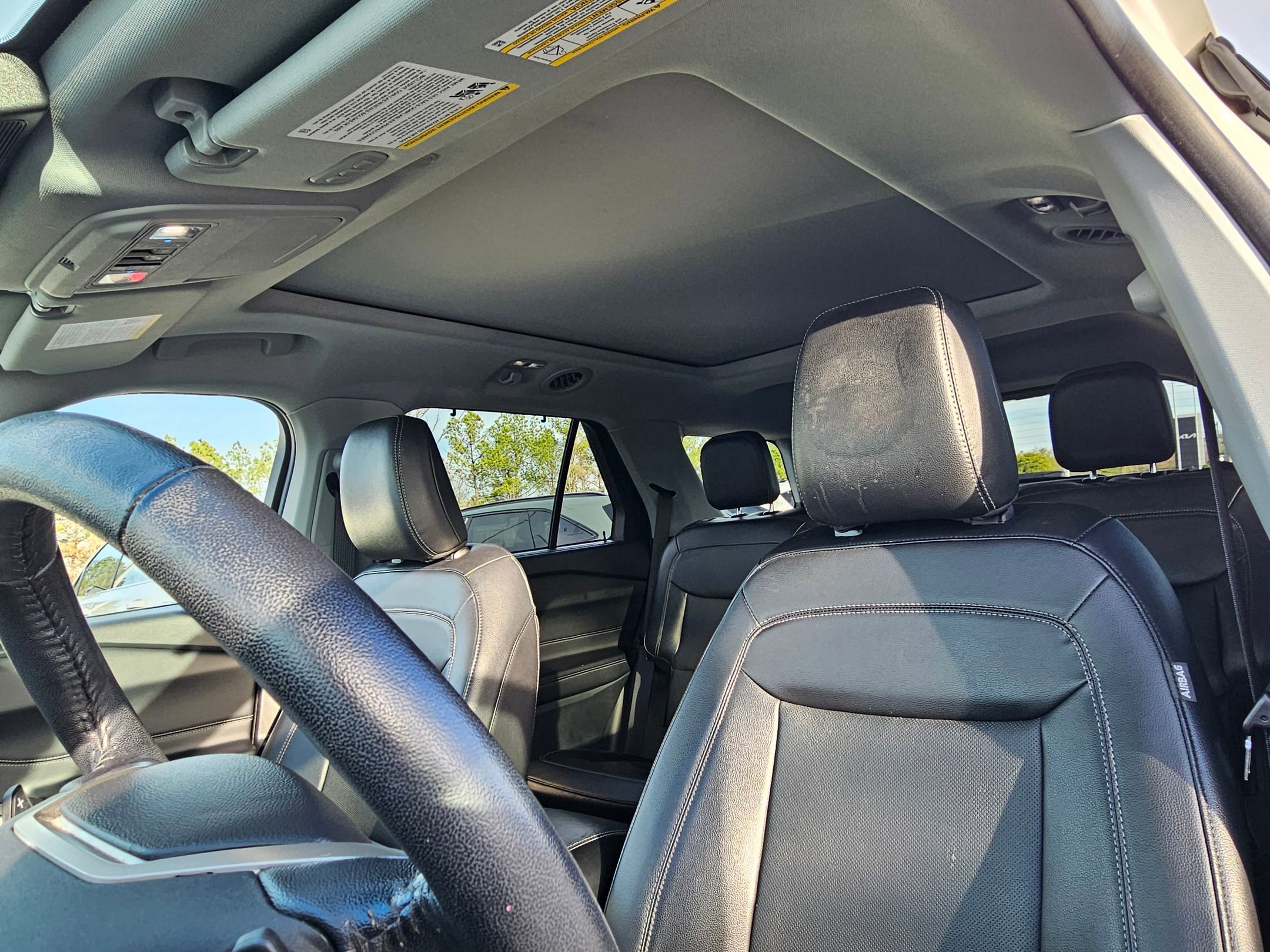 Used 2021 Ford Explorer Limited w/ Equipment Group 301A image 21