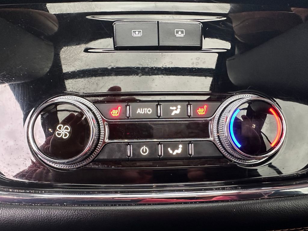 Used 2019 Lincoln Navigator Reserve w/ Cargo Package image 31