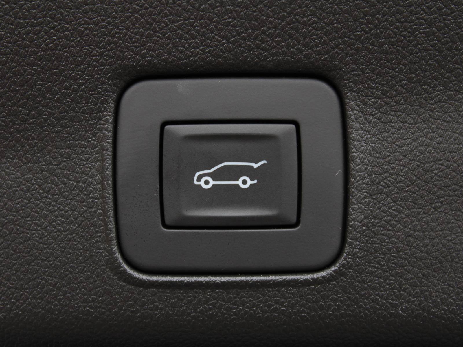 Used 2025 Chevrolet TrailBlazer ACTIV w/ Convenience Package image 10