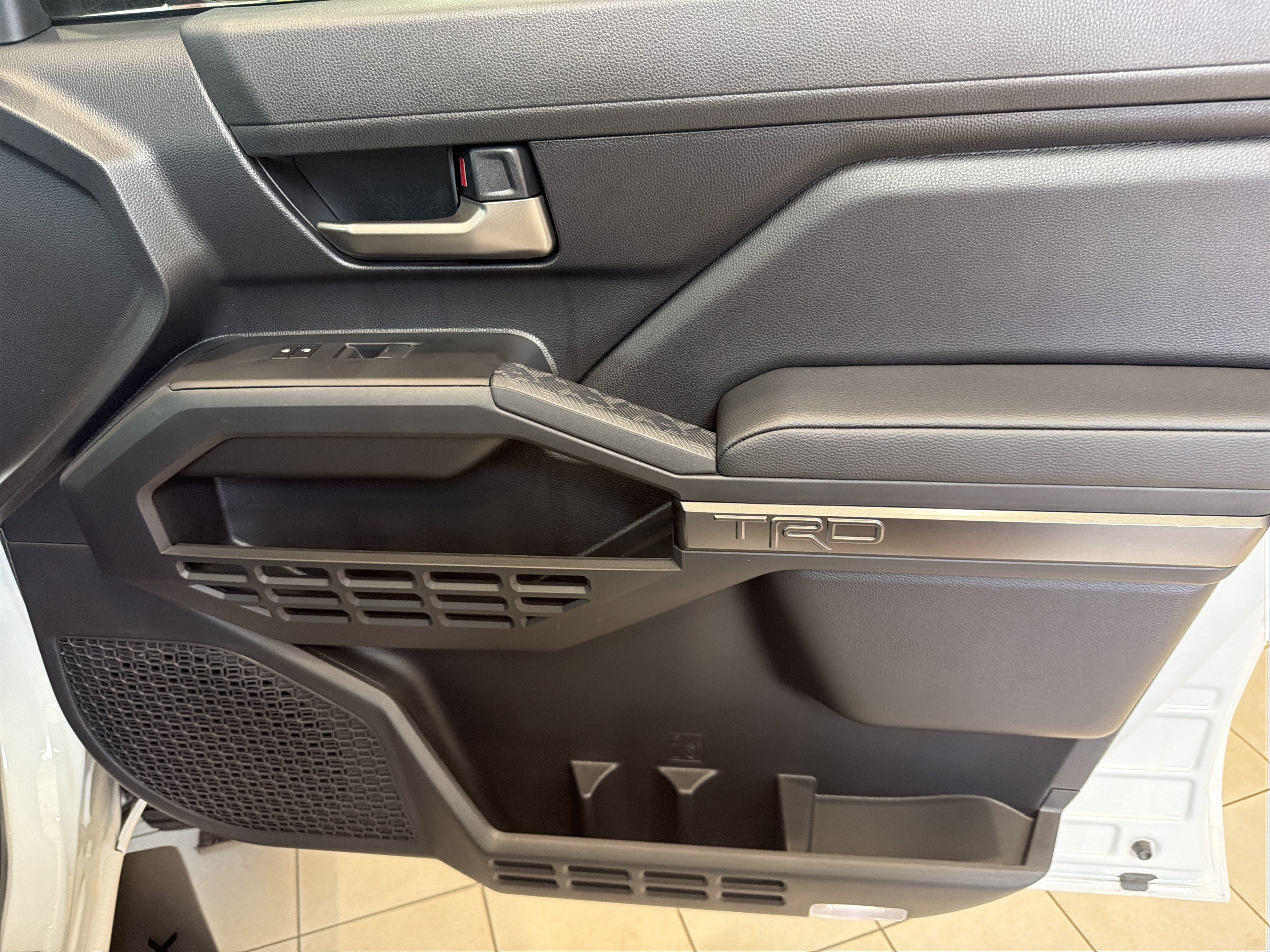New 2025 Toyota Tacoma TRD Off-Road w/ TRD Off Road Premium Package AWD/4WD image 14
