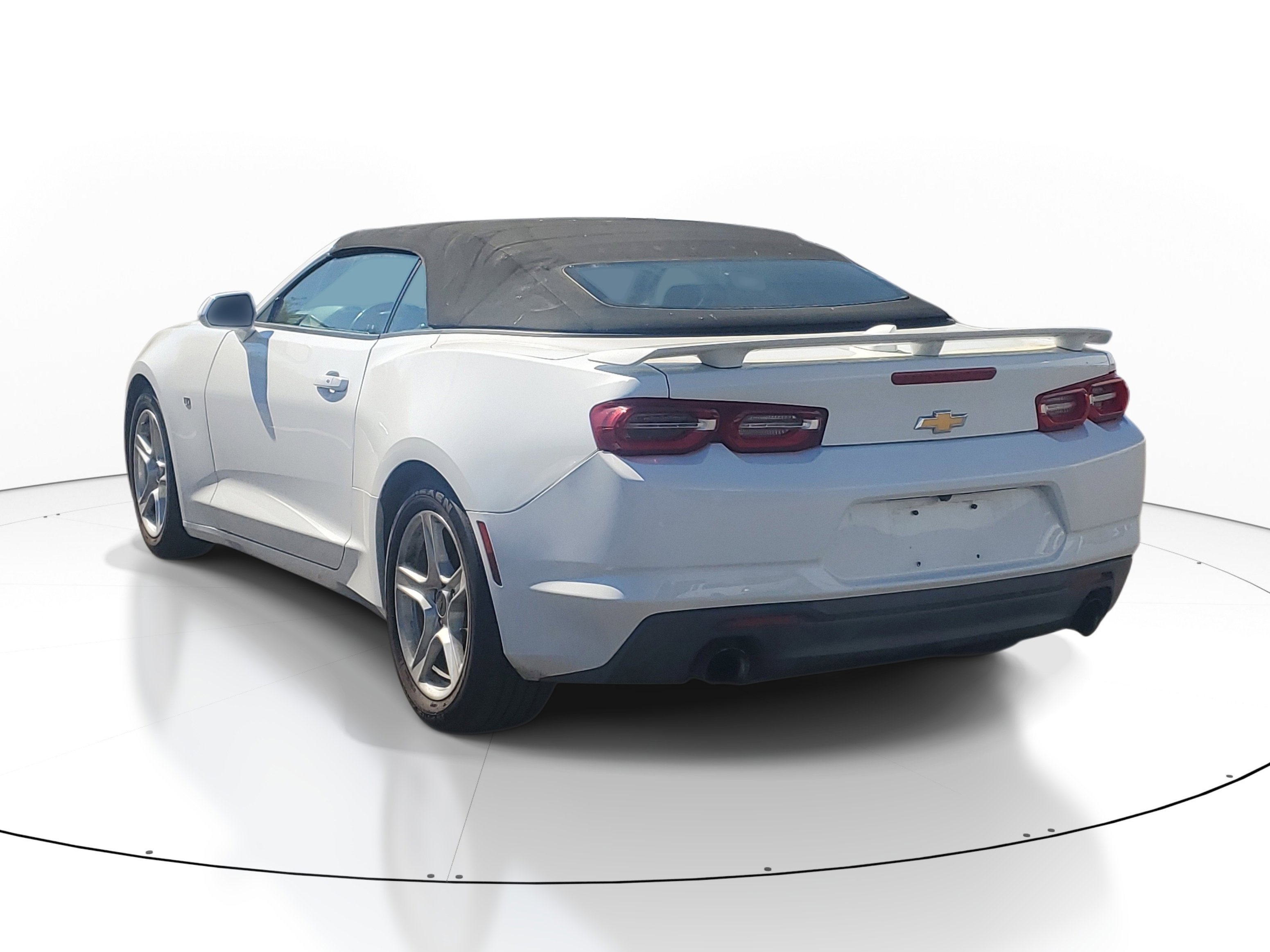 Used 2019 Chevrolet Camaro LT image 3