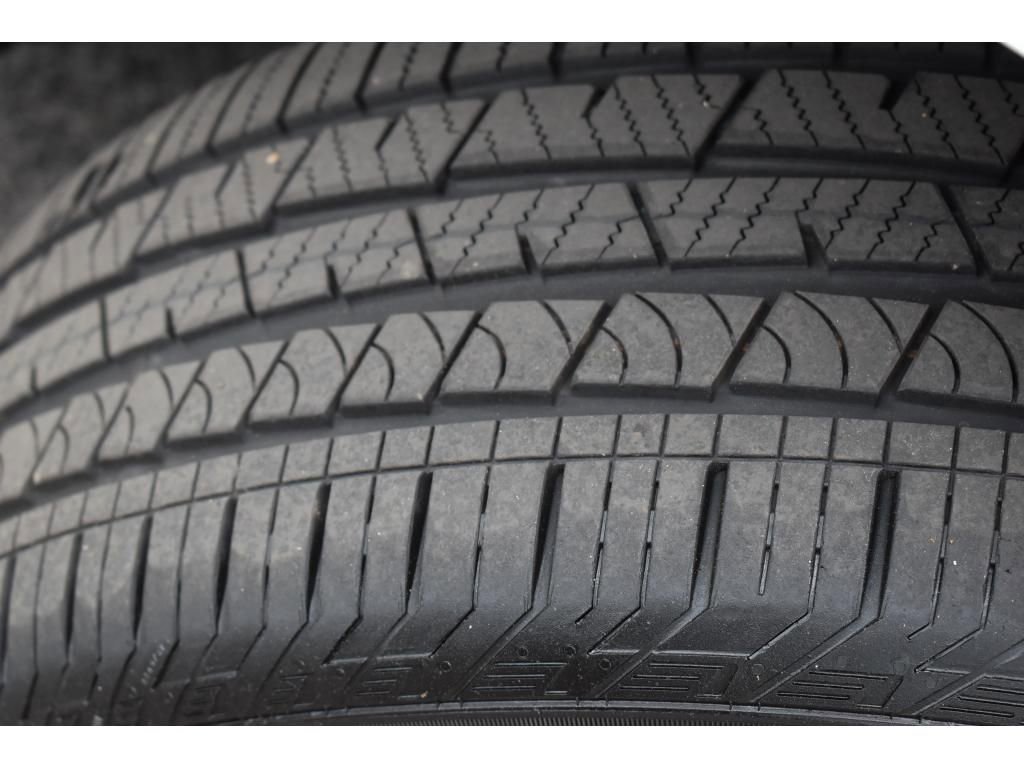 Used 2023 Volvo XC90 B5 Core w/ Protection Package Premier image 8