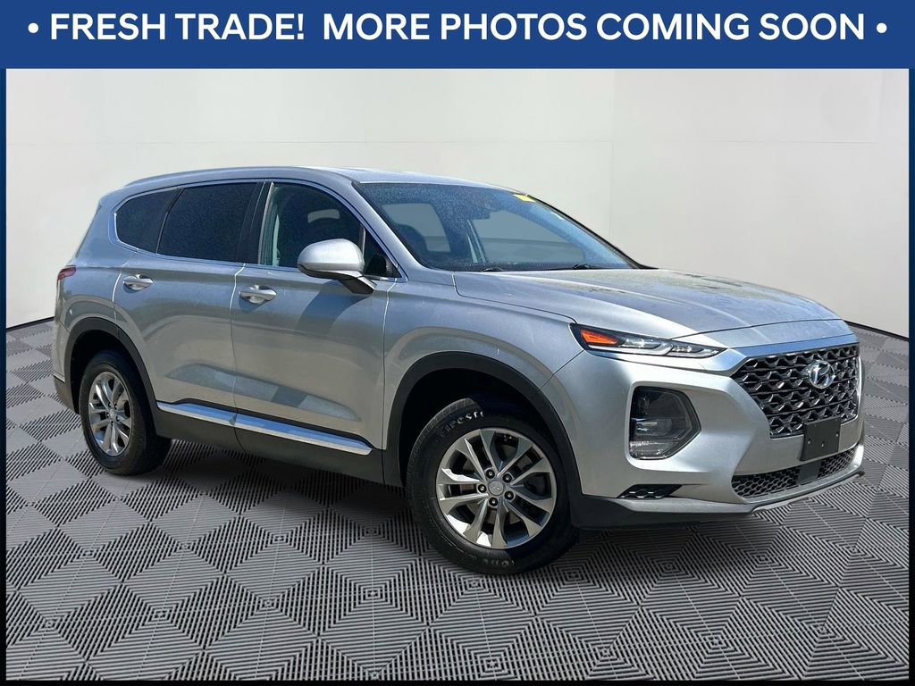 Used 2020 Hyundai Santa Fe SE FWD image 1
