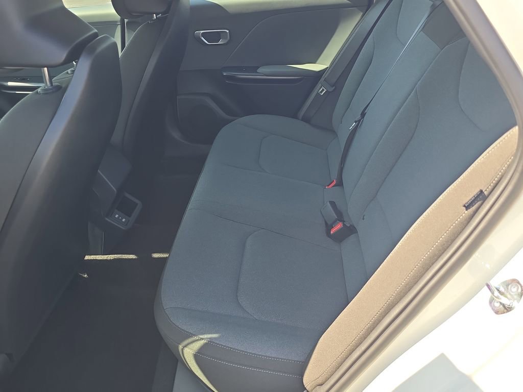 New 2026 Kia K4 FWD image 16