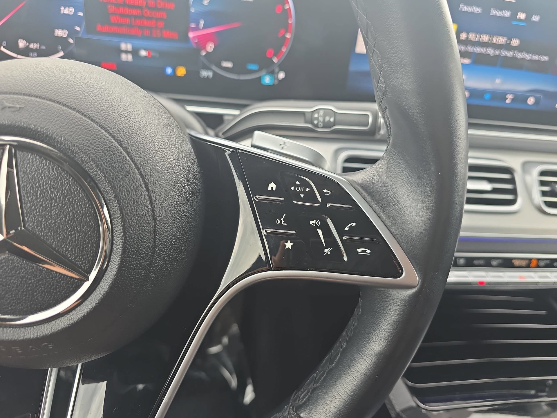 Certified 2025 Mercedes-Benz GLS 450 4MATIC image 18