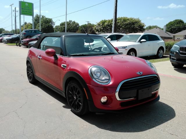 Used 2018 MINI Cooper Convertible FWD image 5