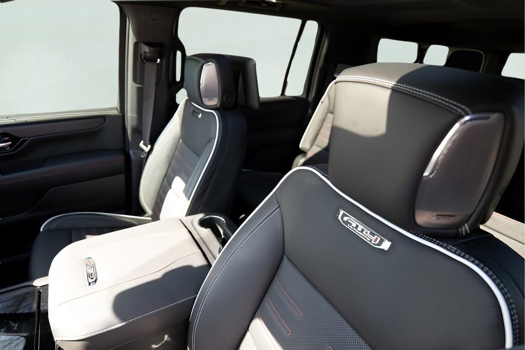 New 2026 GMC Yukon XL AT4 Ultimate w/ LPO, Floor Liner Package image 10