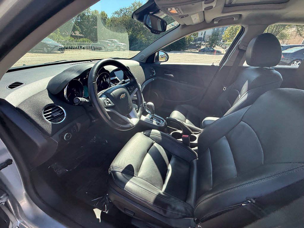 Used 2015 Chevrolet Cruze LTZ w/ Sun, Sound and Sport Package FWD image 10