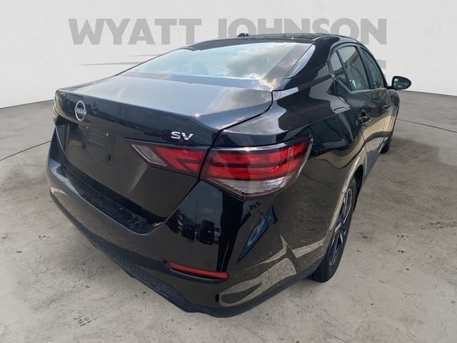 Used 2024 Nissan Sentra SV FWD image 9