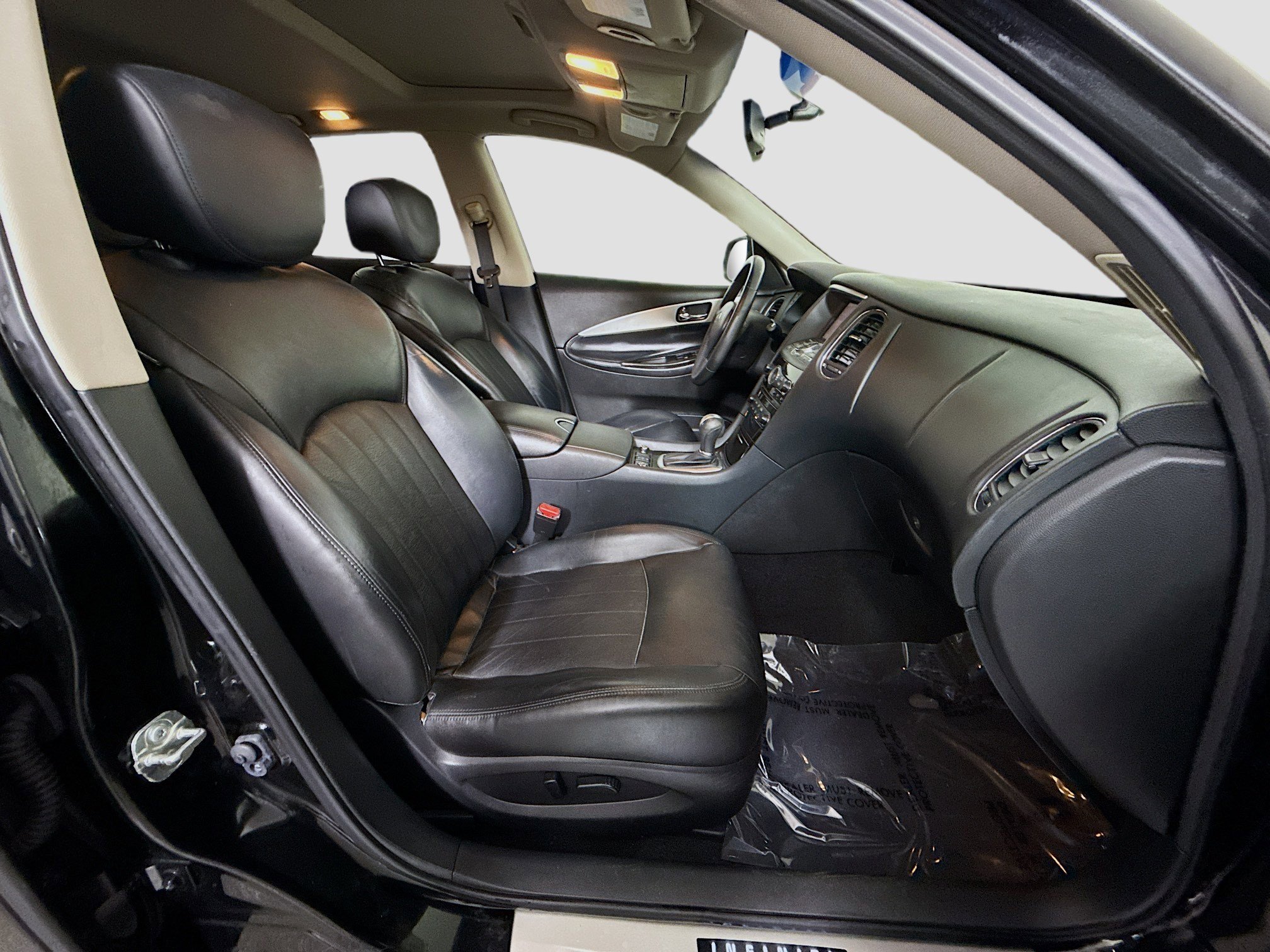 Used 2017 INFINITI QX50 2WD image 29