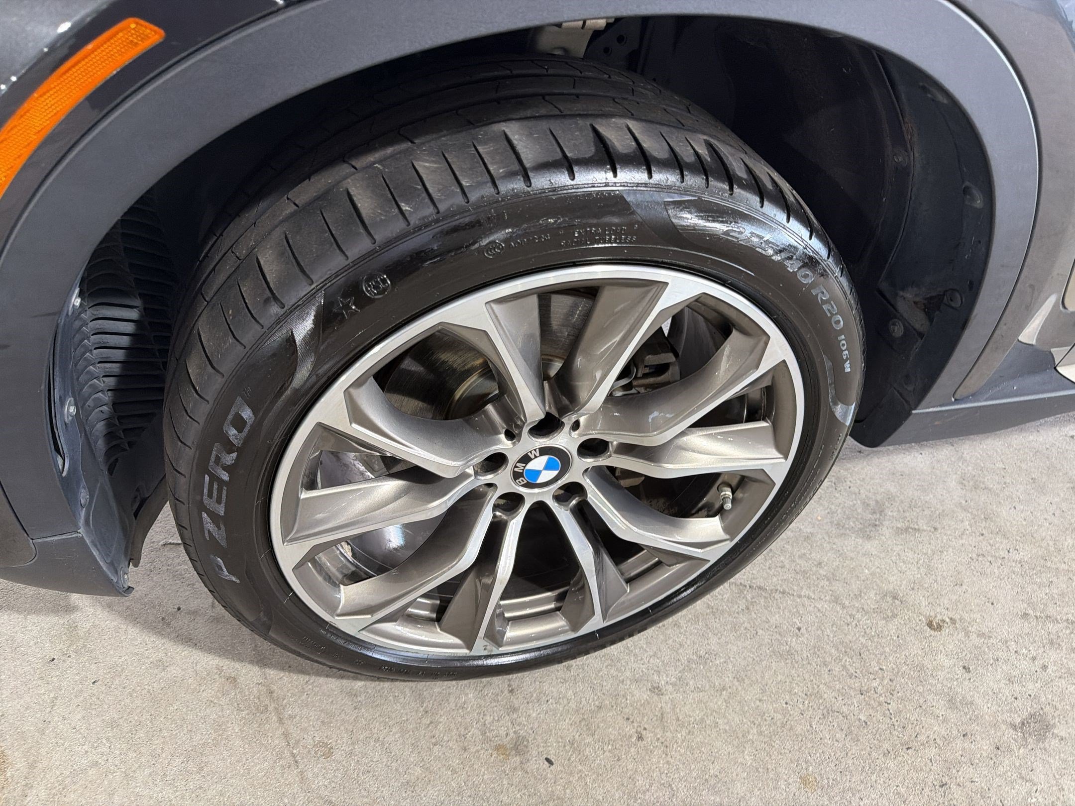 Used 2018 BMW X6 xDrive35i AWD/4WD image 11