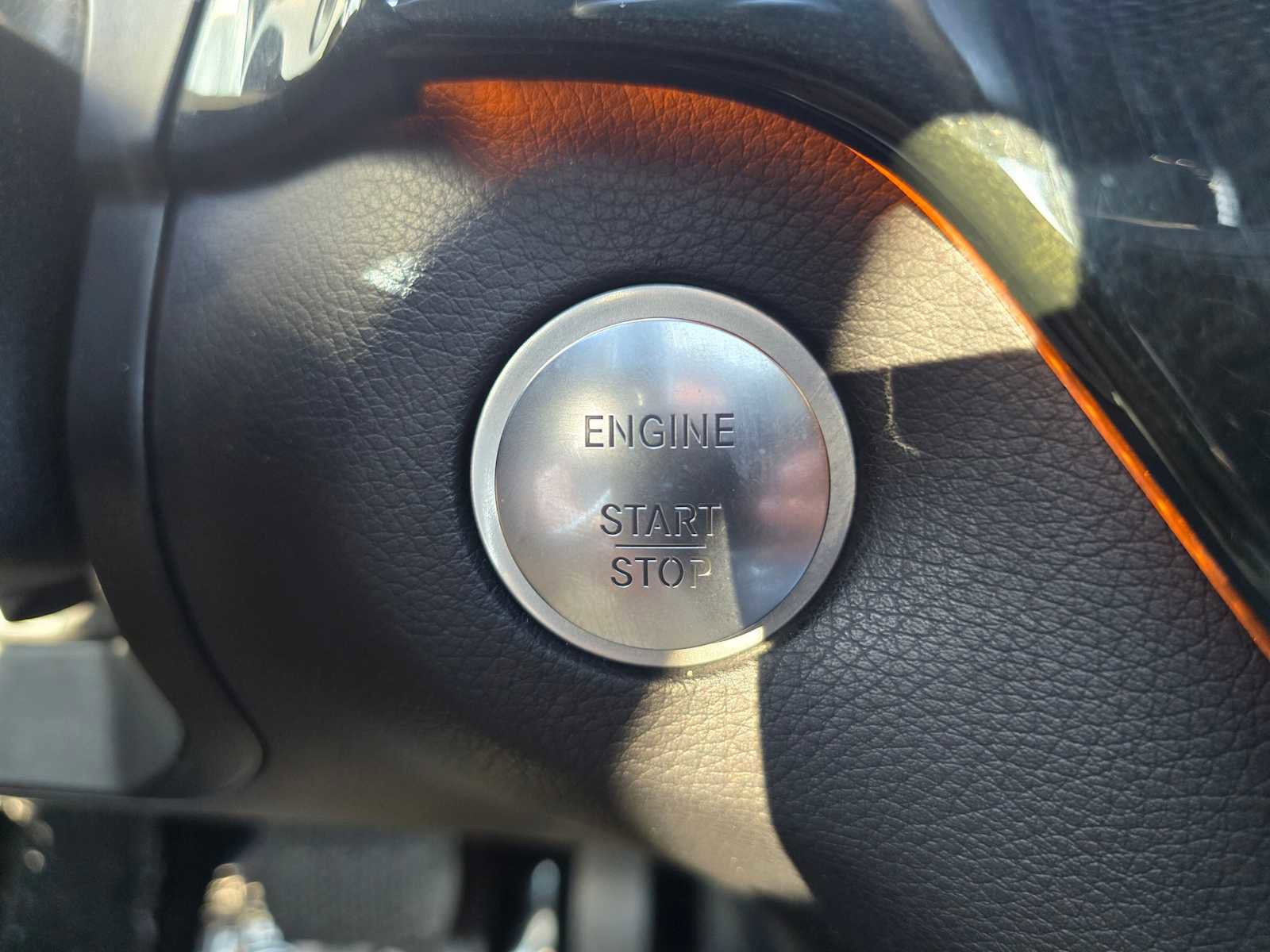 Used 2019 Mercedes-Benz GLS 450 4MATIC image 35