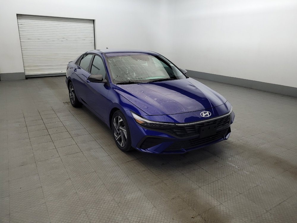 Used 2025 Hyundai Elantra Sport FWD image 13