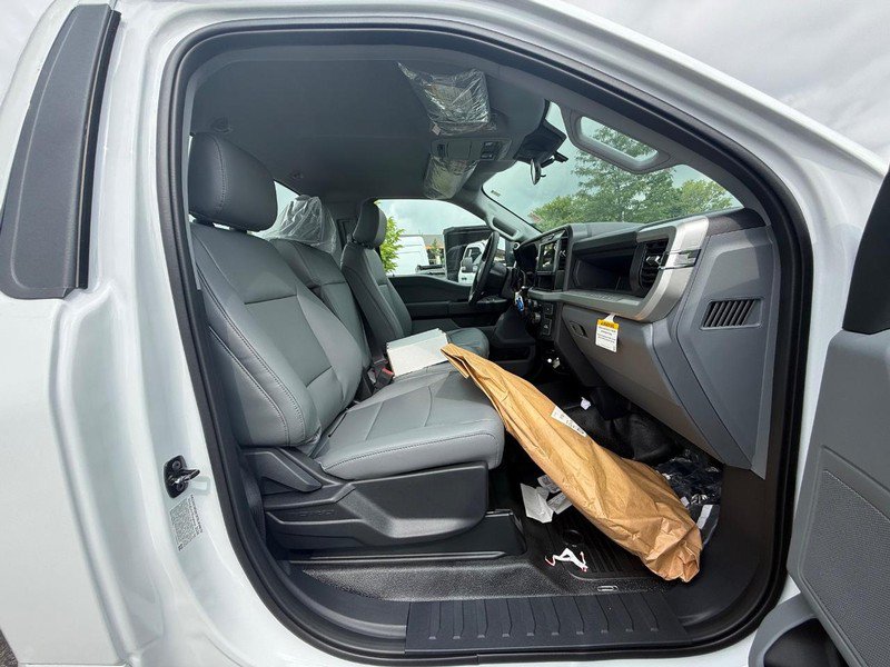 New 2026 Ford F350 XL w/ XL Chrome Package AWD/4WD image 13