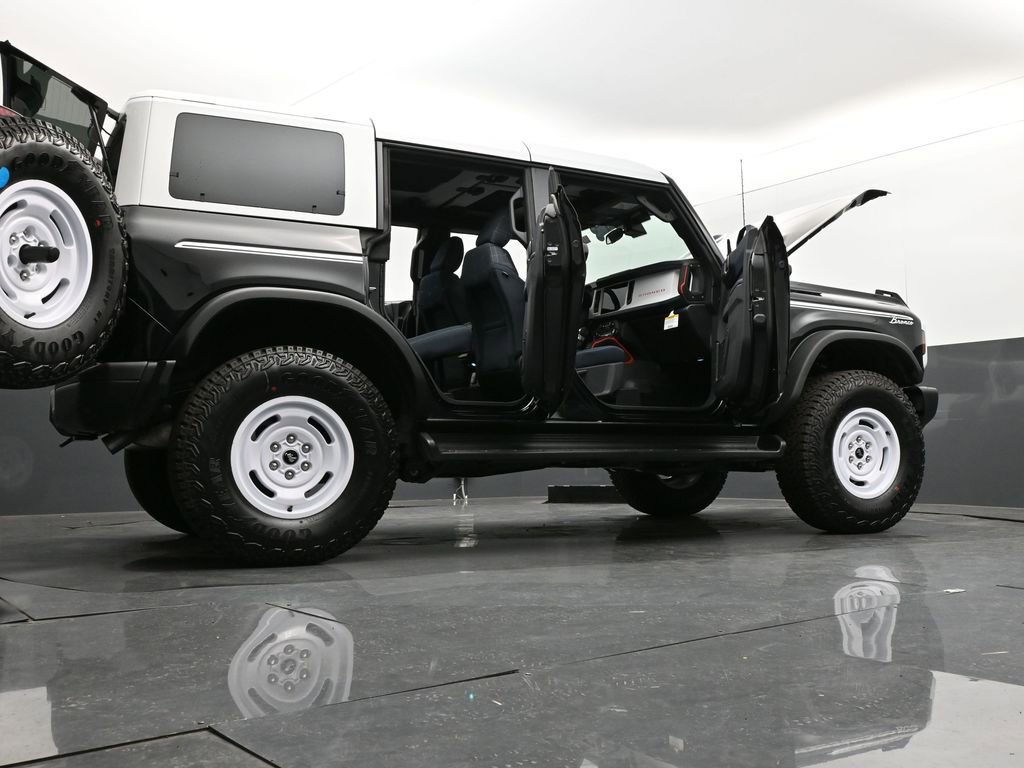New 2026 Ford Bronco Heritage Edition AWD/4WD image 38