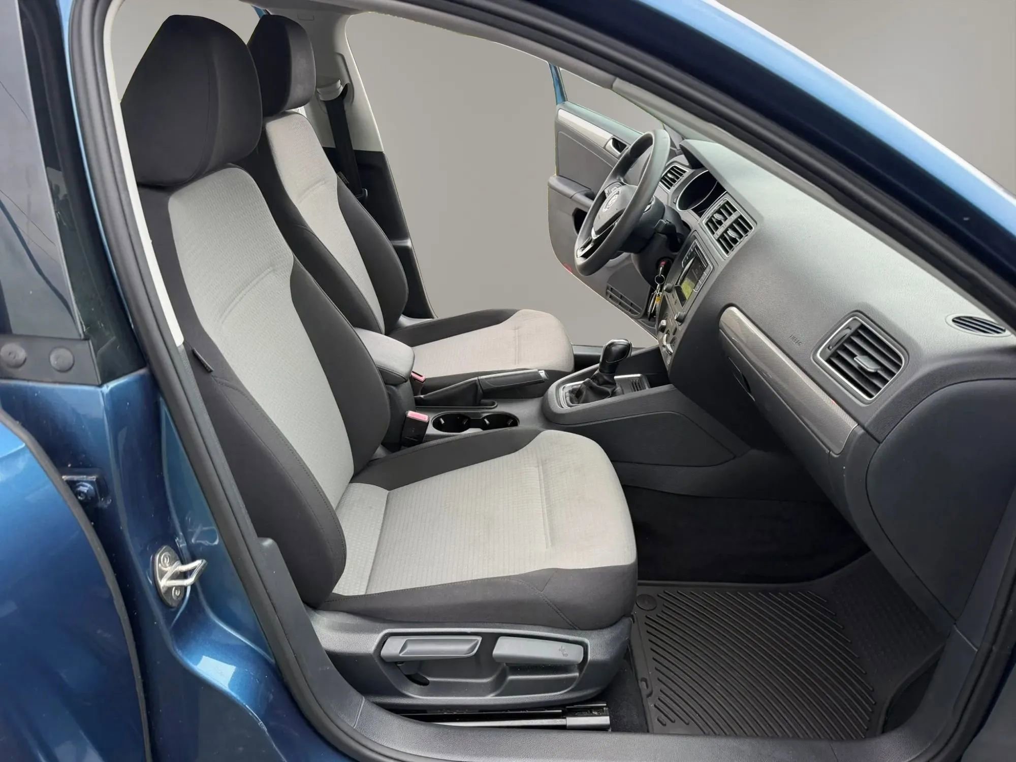 Used 2017 Volkswagen Jetta S FWD image 13