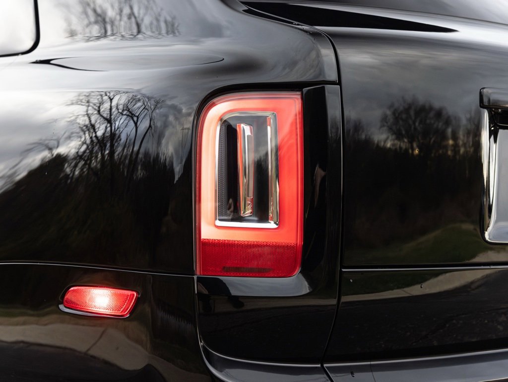 Used 2019 Rolls-Royce Cullinan image 68