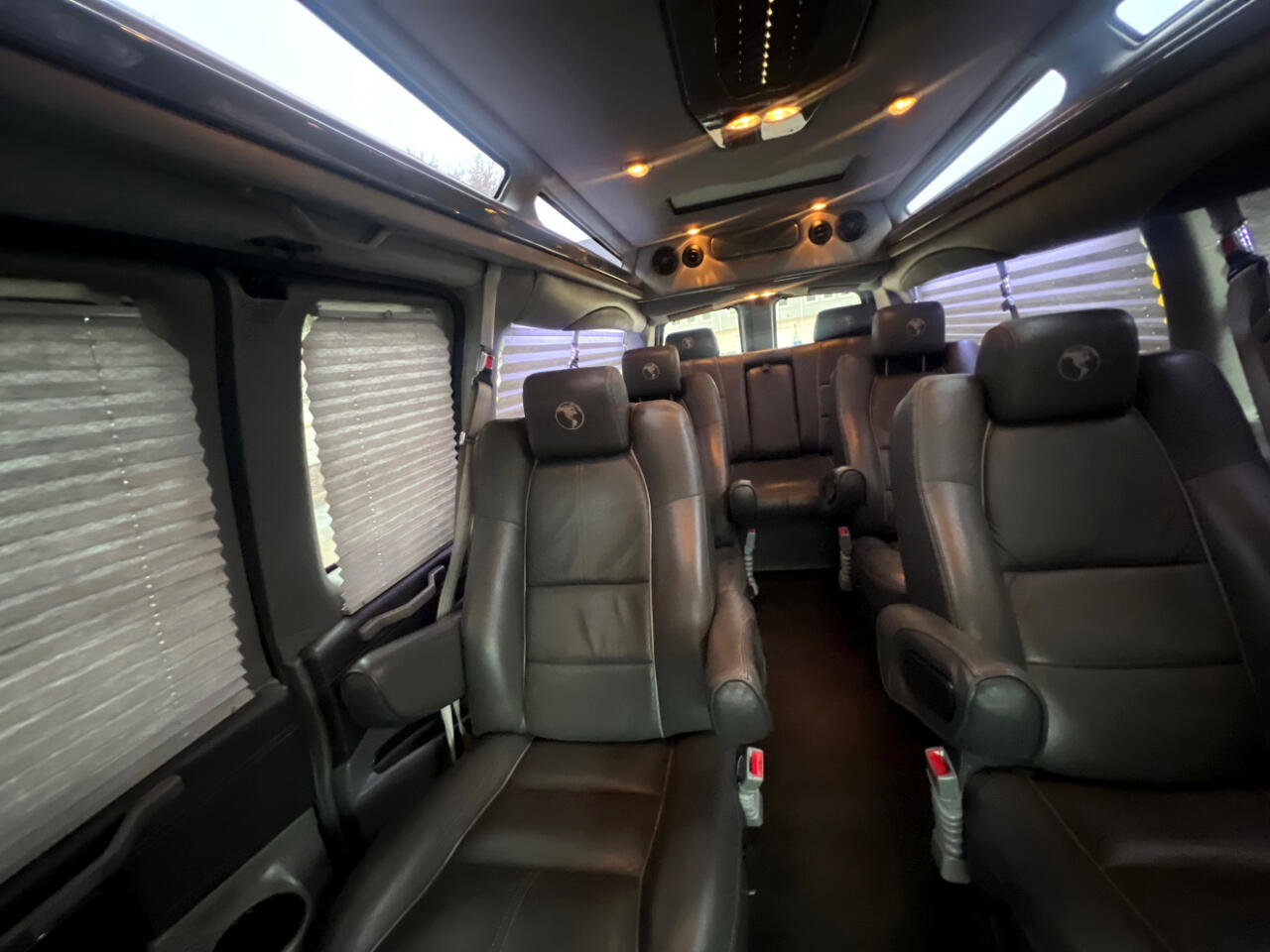 Used 2017 Chevrolet Express 2500 Extended image 40