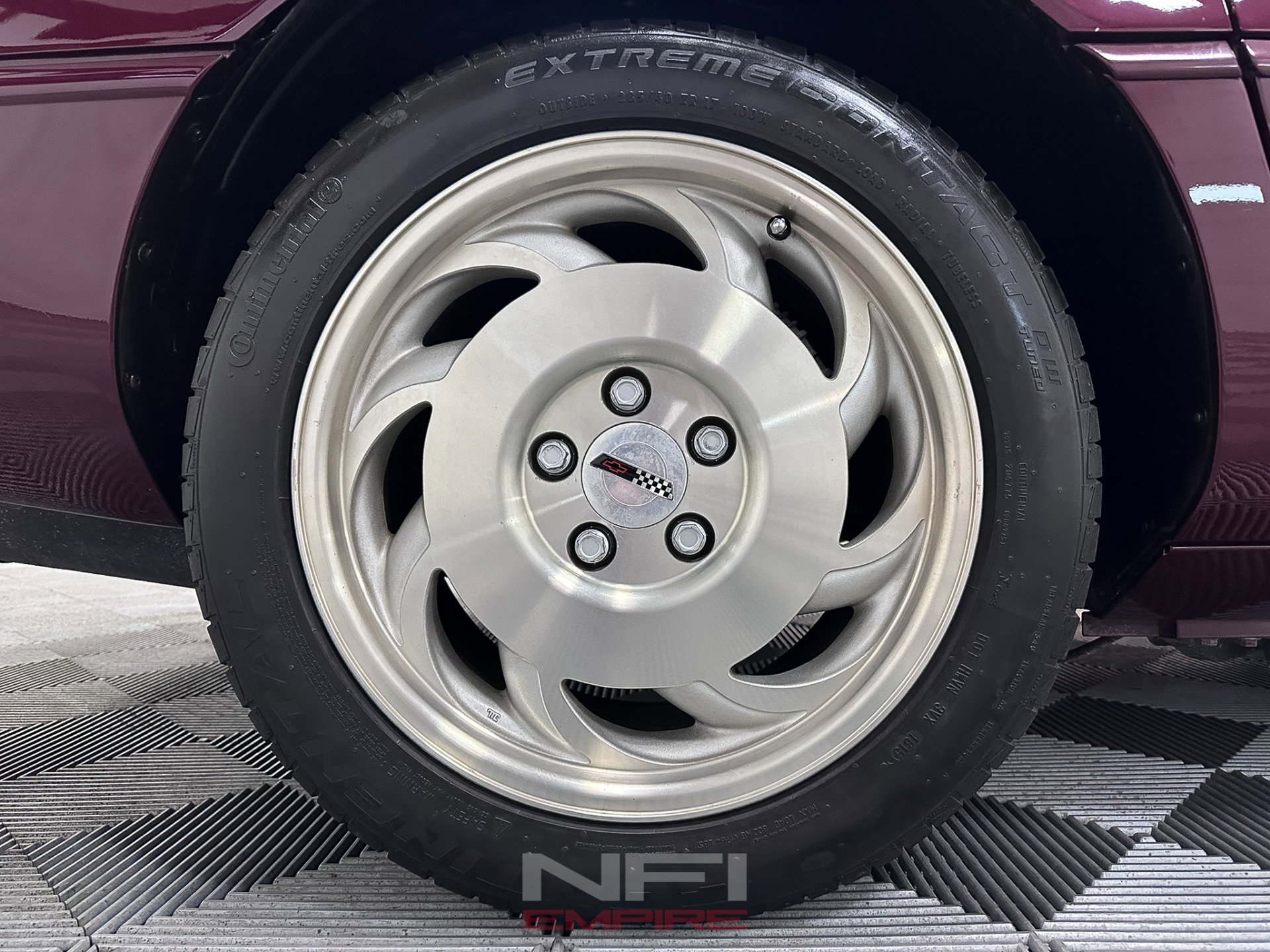 Used 1993 Chevrolet Corvette Convertible 2D image 27