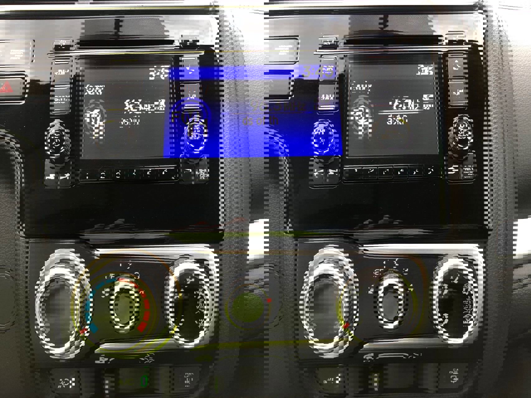 Used 2015 Honda Fit LX image 22