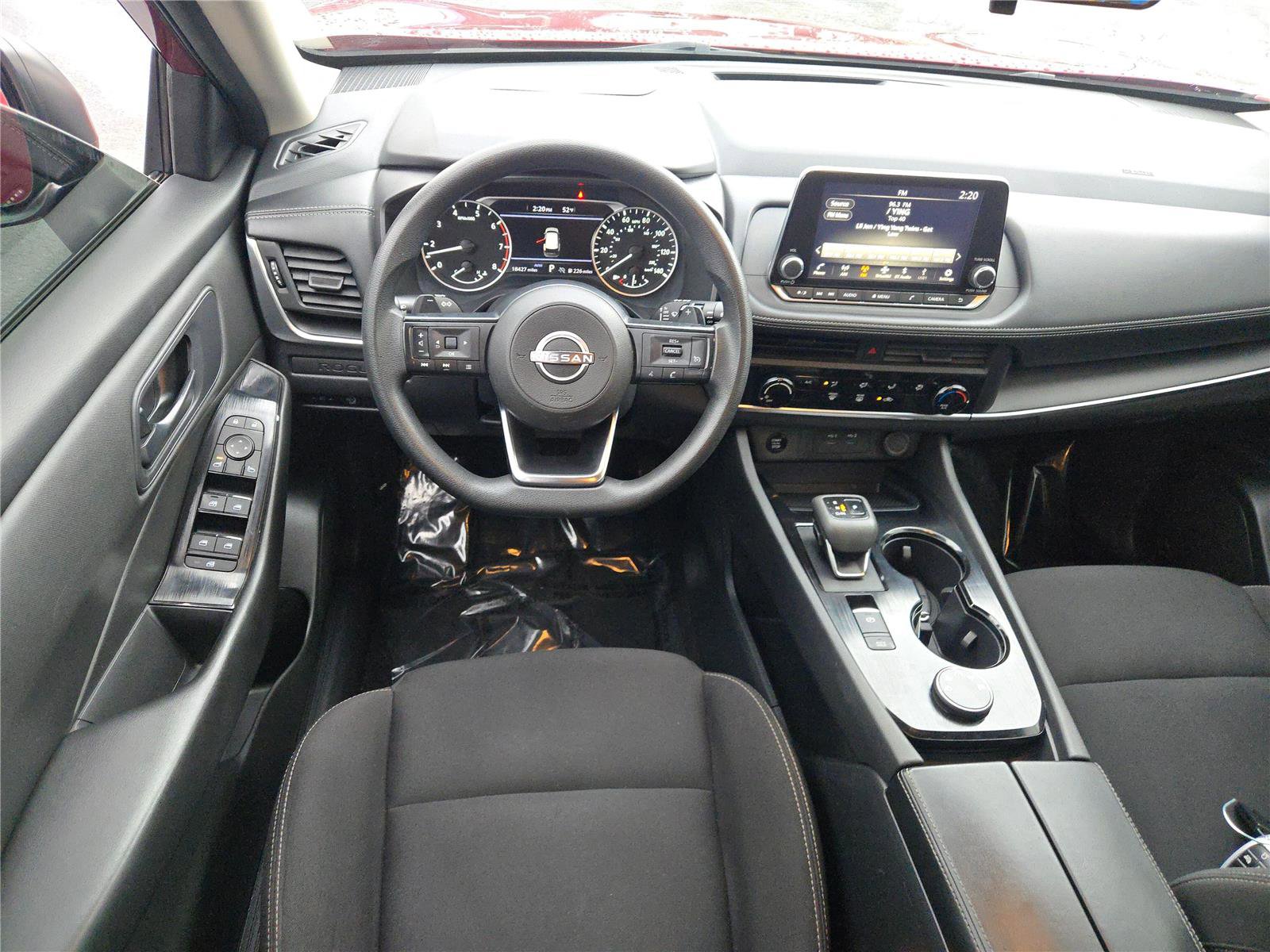 Used 2024 Nissan Rogue S image 21