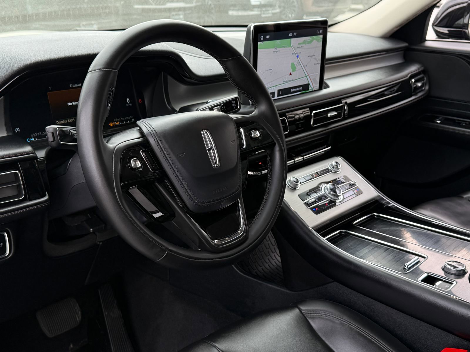 Certified 2023 Lincoln Aviator AWD w/ Premium Package image 24