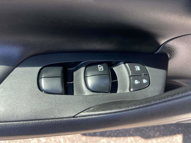 Used 2017 Nissan Altima 2.5 S w/ Power Driver Seat Package FWD image 14