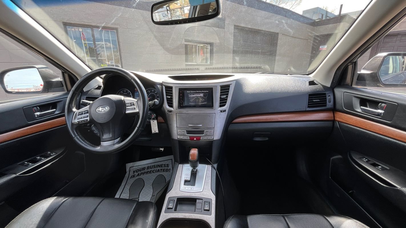 Used 2014 Subaru Outback 2.5i Limited image 17