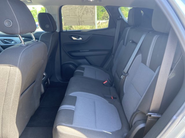 Used 2025 Chevrolet Blazer LT FWD image 34