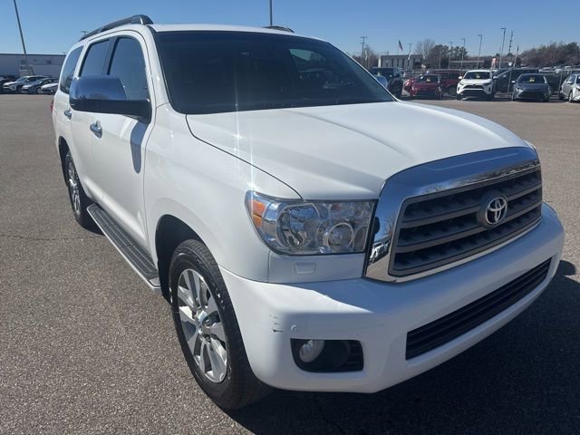 Used 2016 Toyota Sequoia Limited w/ Safety & Convenience Package image 7