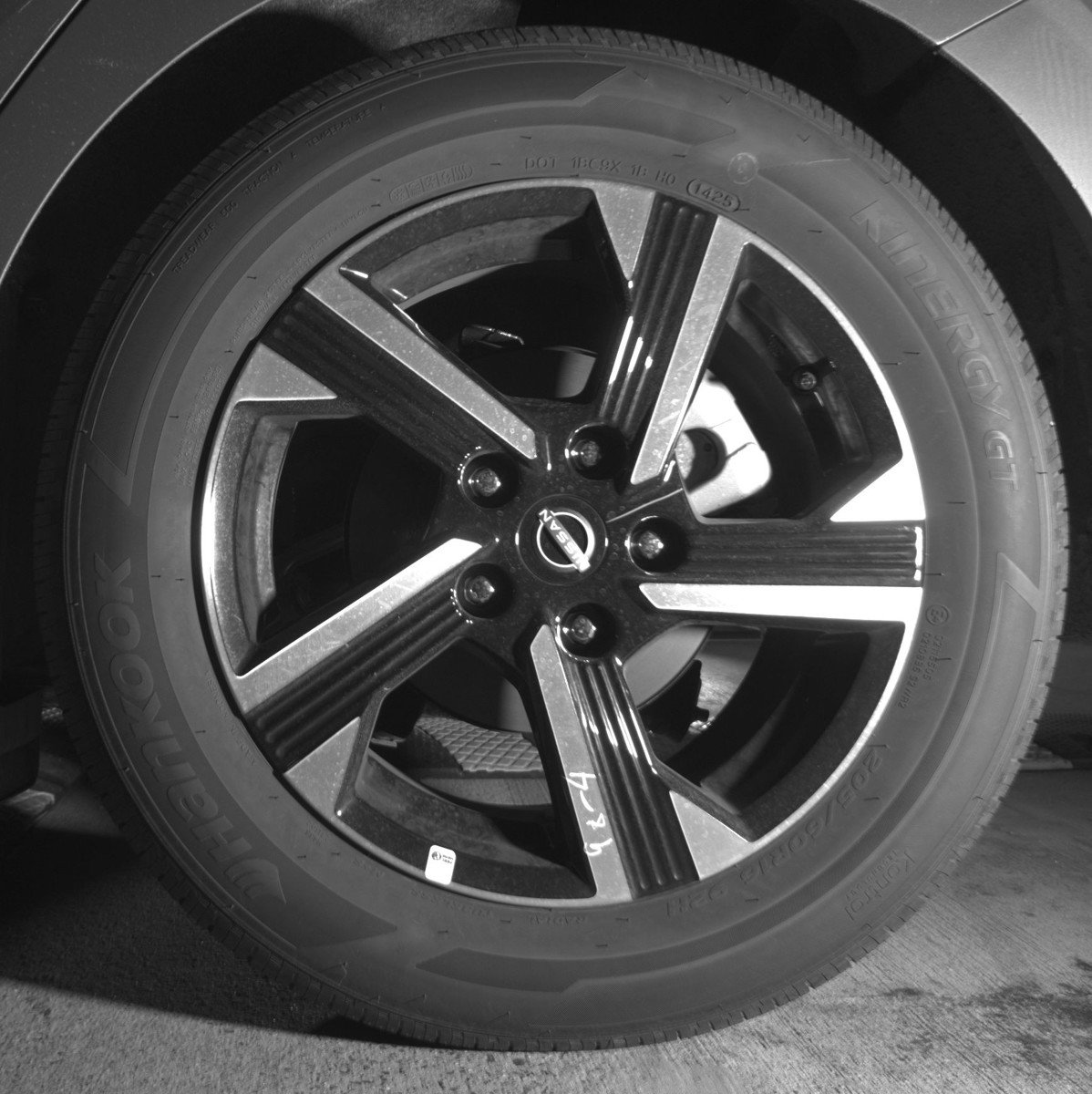 Used 2025 Nissan Sentra SV image 14