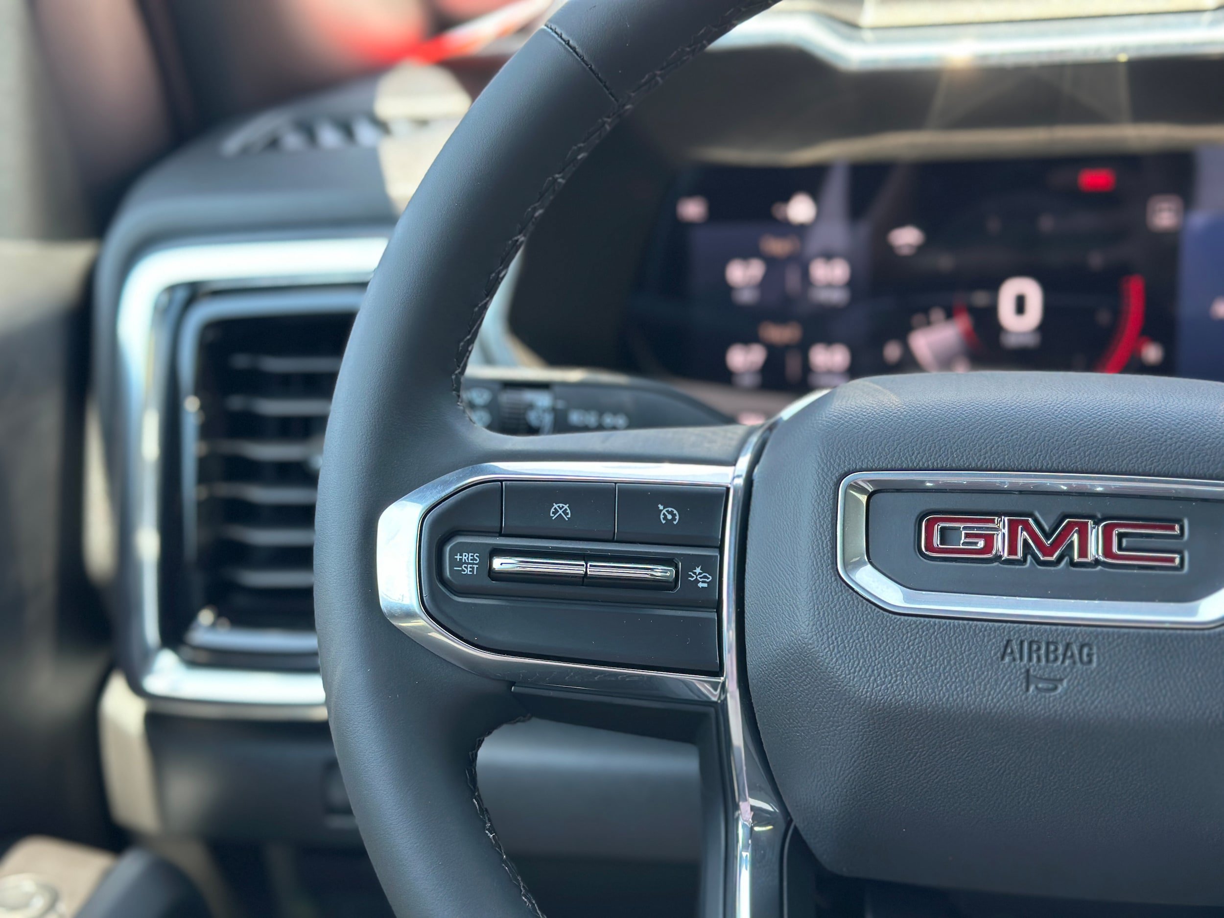 Used 2025 GMC Canyon Elevation w/ Convenience Package RWD image 11