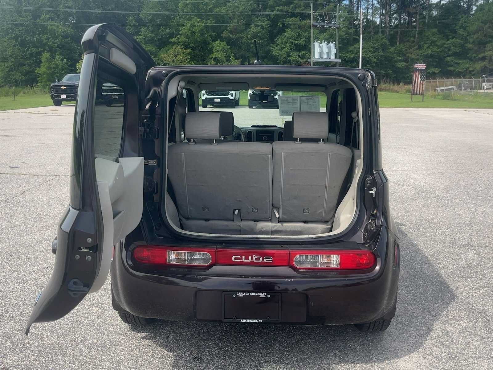 Used 2013 Nissan Cube 1.8 S w/ Interior Designer Pkg FWD image 13