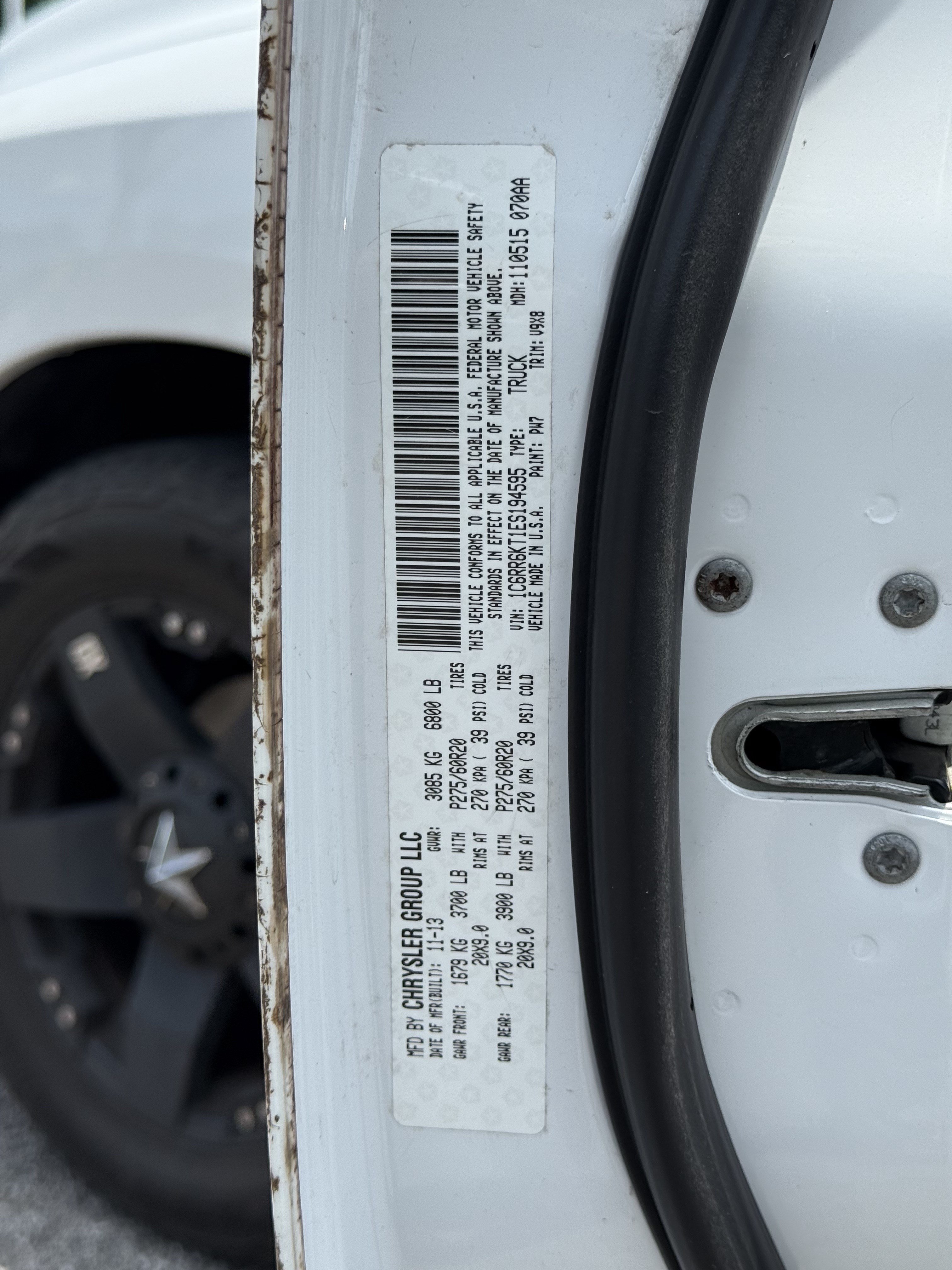 Used 2014 RAM 1500 Express RWD image 17