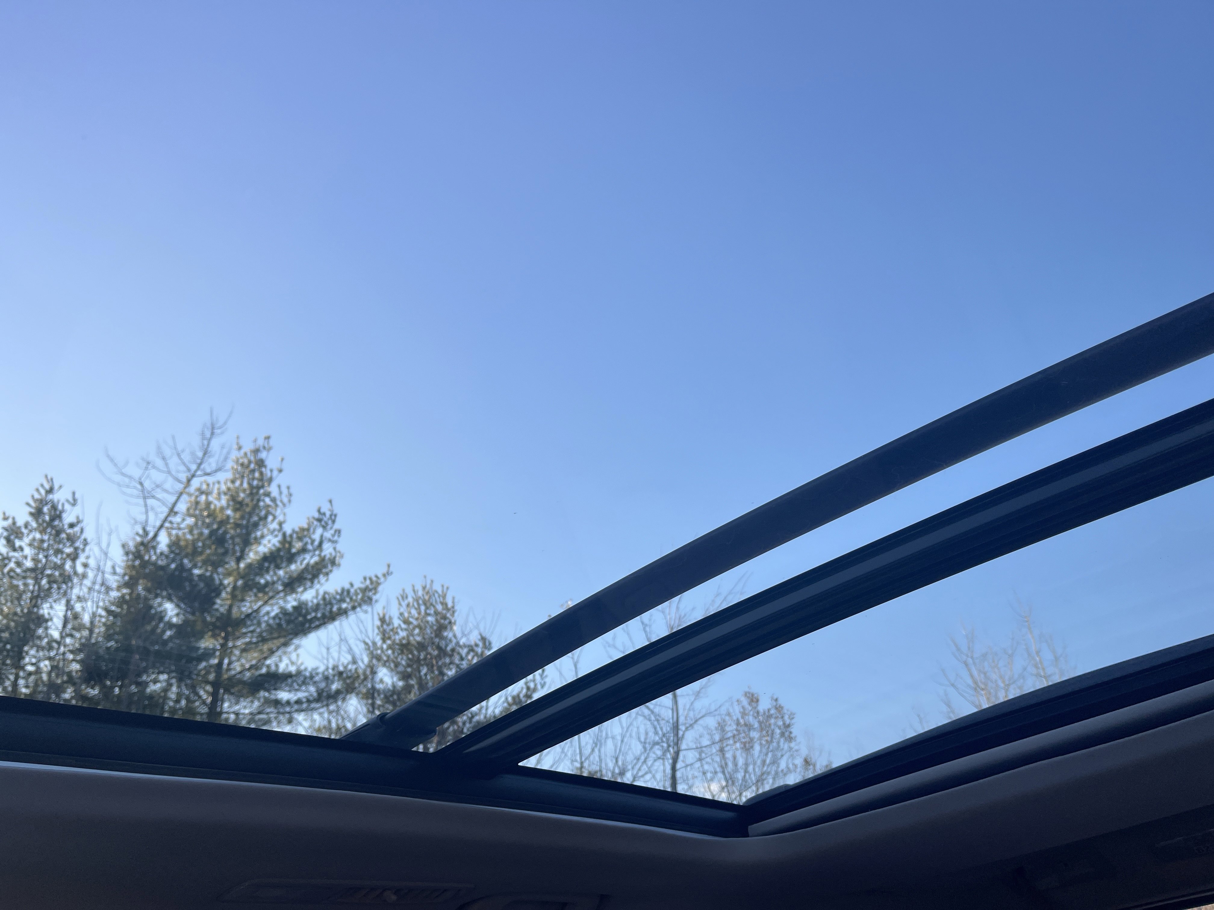 Used 2024 Toyota Highlander Platinum image 28