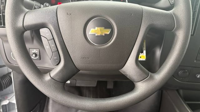 New 2026 Chevrolet Express 2500 w/ Driver Convenience Package RWD image 27