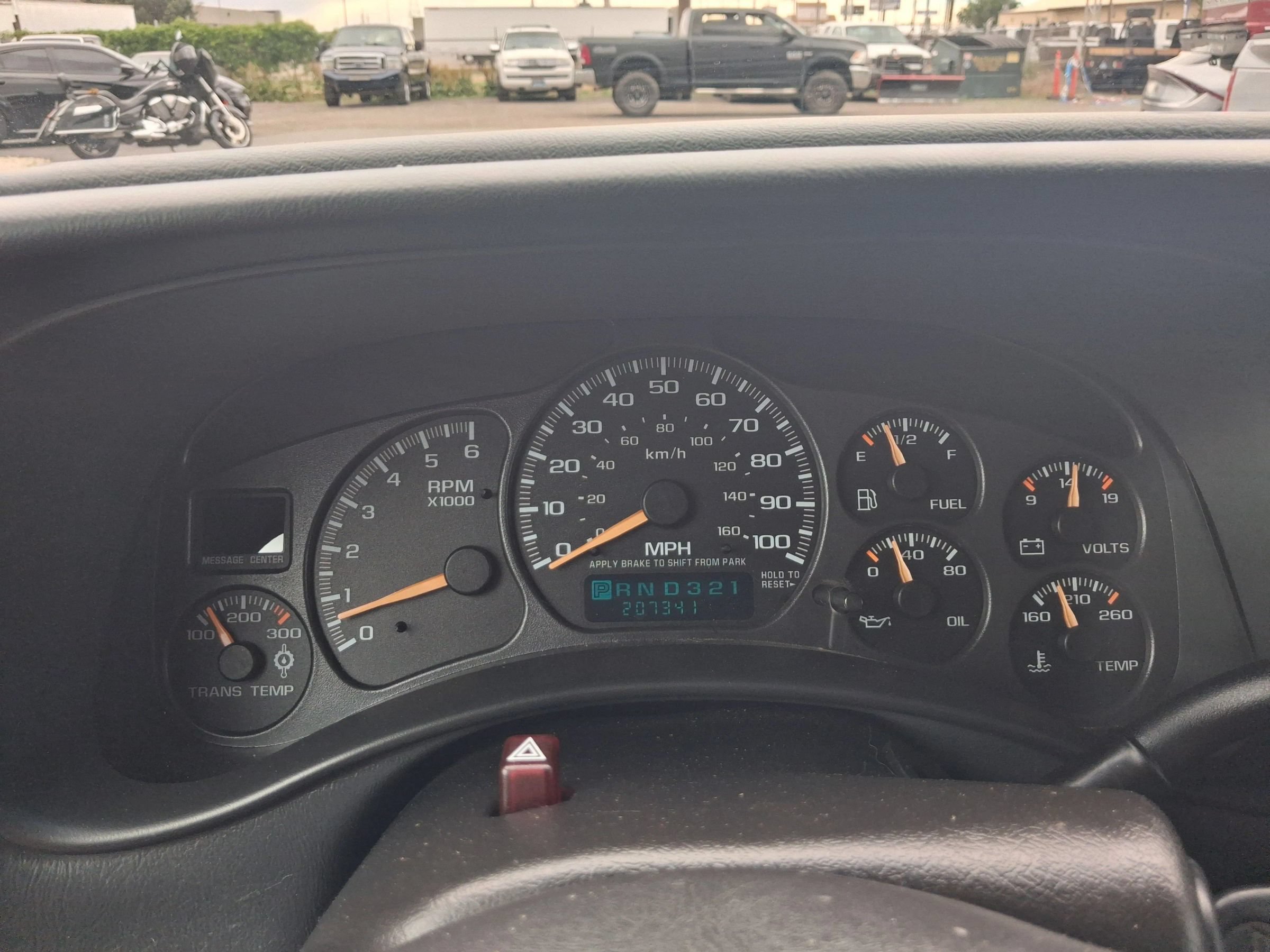Used 2002 Chevrolet Avalanche 2500 w/ Convenience Pkg AWD/4WD image 11