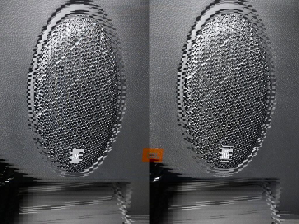 New 2025 Toyota RAV4 Limited w/ Weather Package image 18