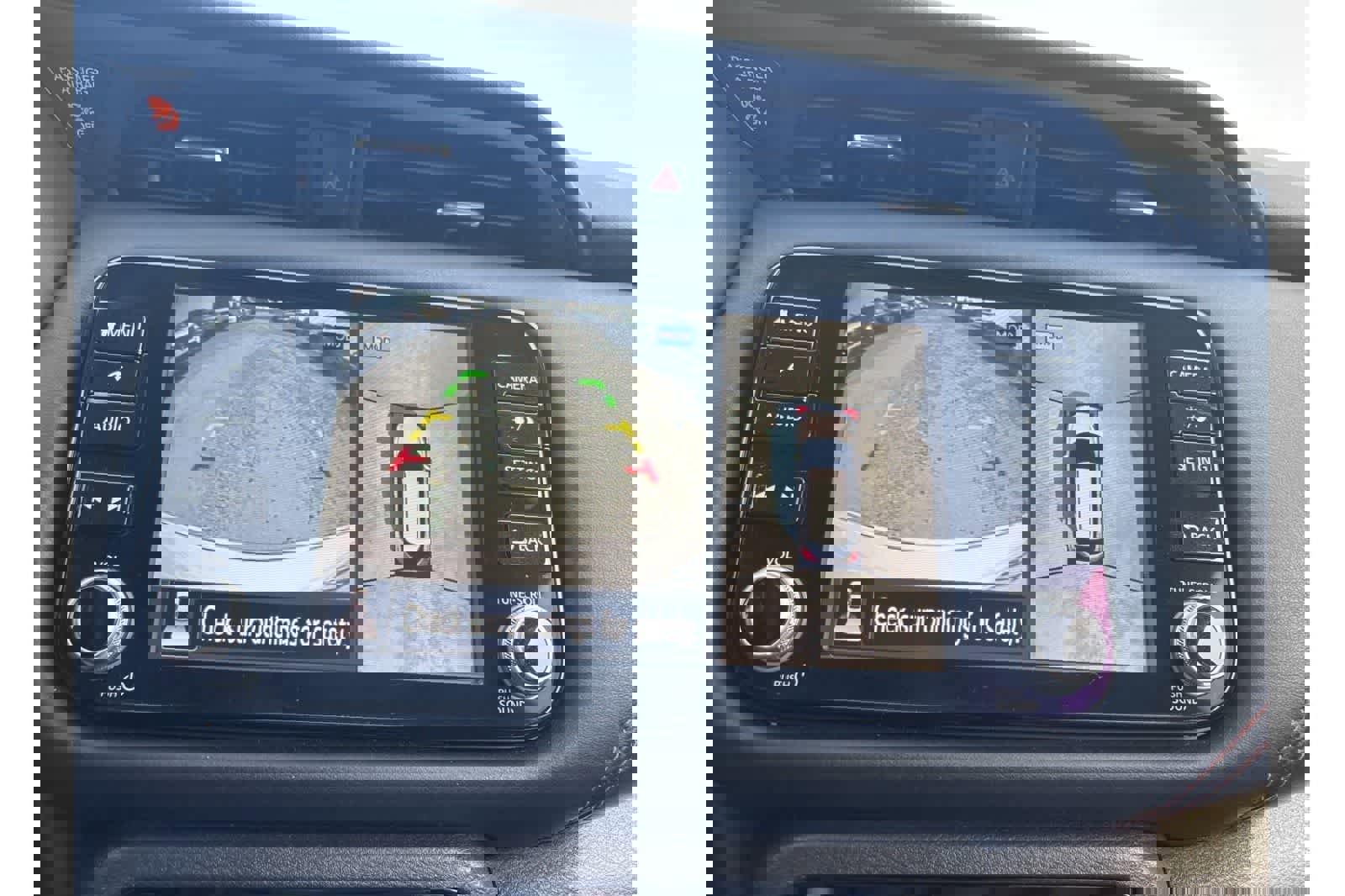 Certified 2023 Nissan Kicks SR w/ SR Premium Package image 17