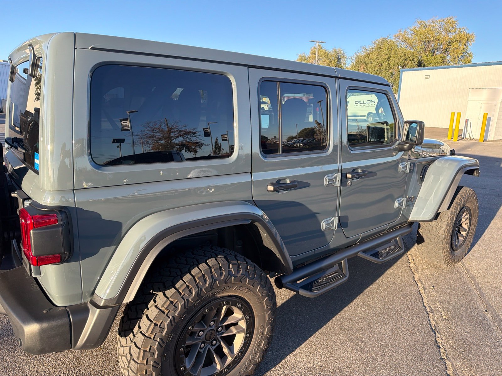 Used 2025 Jeep Wrangler Unlimited Rubicon 392 AWD/4WD image 9