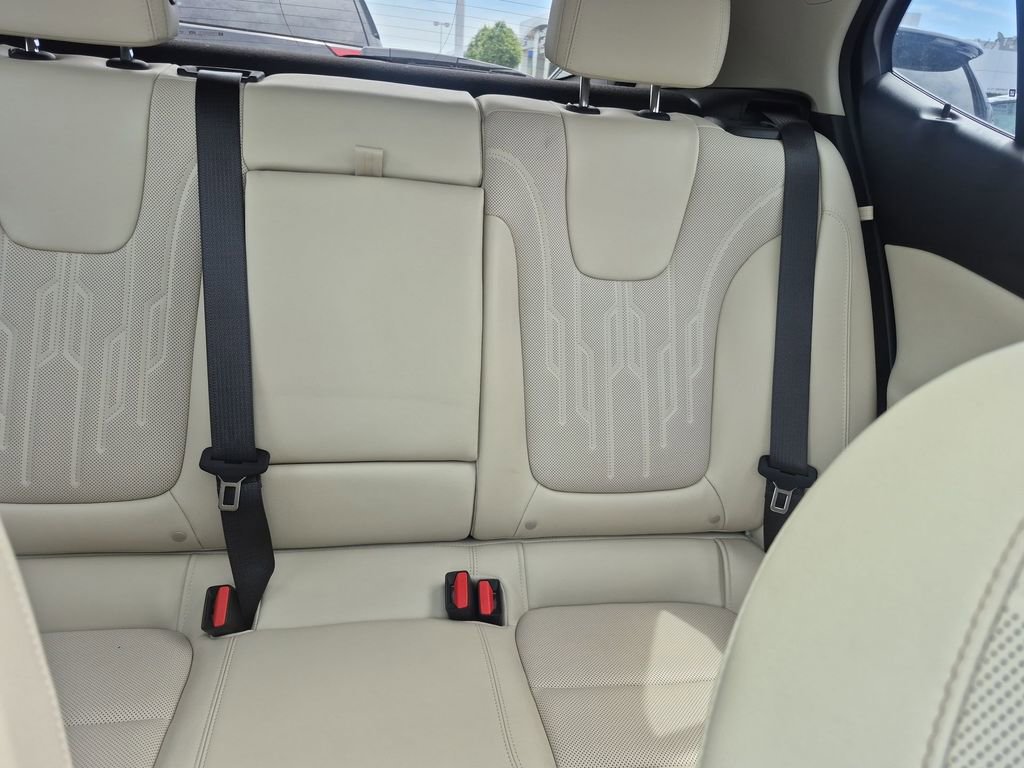 Certified 2024 Buick Encore GX Avenir w/ Avenir Convenience Package AWD/4WD image 12