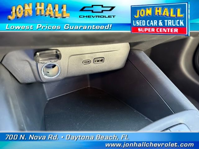 Certified 2024 Chevrolet Trax RS w/ Driver Confidence Package image 29