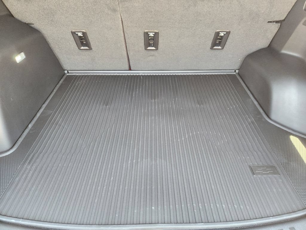 New 2027 Chevrolet Equinox RS w/ Convenience Package III FWD image 21