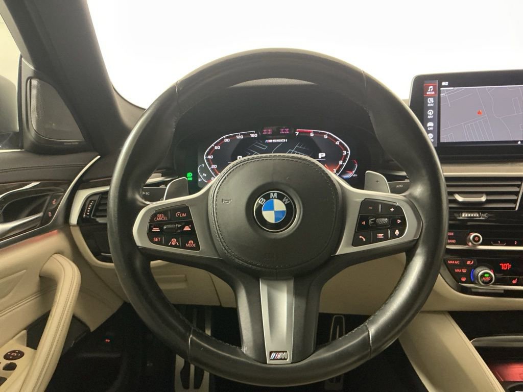 Used 2021 BMW M550i xDrive w/ Dynamic Handling Package image 17