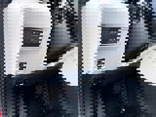 Used 2018 MAZDA MAZDA6 Signature image 29