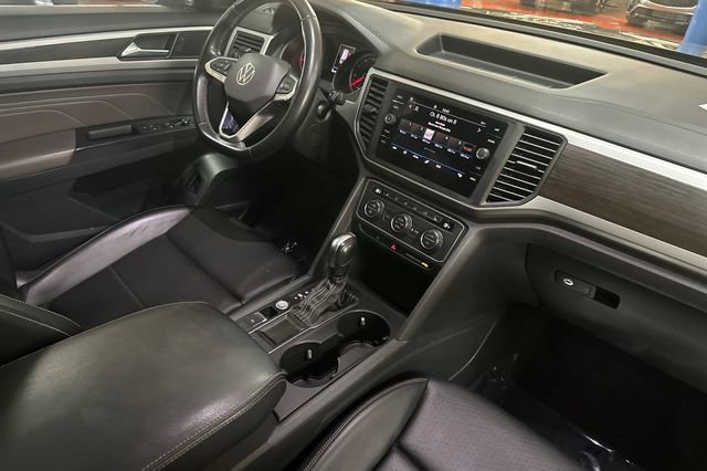 Used 2021 Volkswagen Atlas SE image 20
